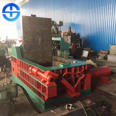 250 Ton Pressure Bale 450*450mm Scrap Metal Baler Machine