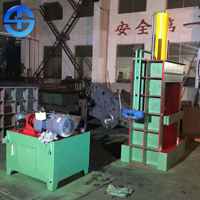 100 Ton Pressure Scrap Metal Compactor Machine PLC Hydraulic Paint