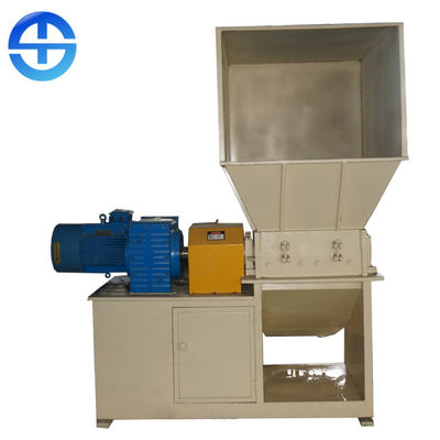 22 Kw Dual Shaft Shredder Four Corner Rotary Blades Low Speed CE Approved