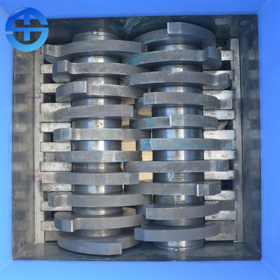 High Performance Dual Shaft Shredder Strong Shredding Force PLC Control System